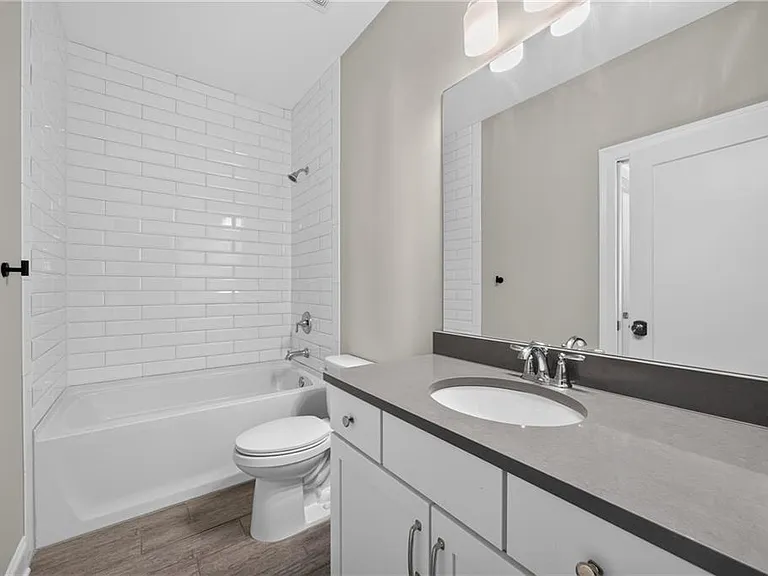 124 W Wieuca Rd NE — Photo 21
