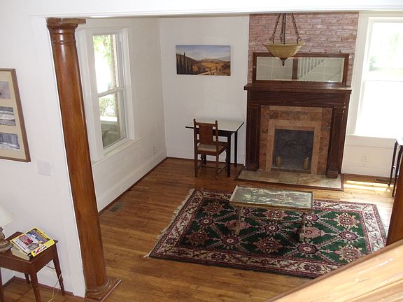 5th image of 4001 Newport Ave