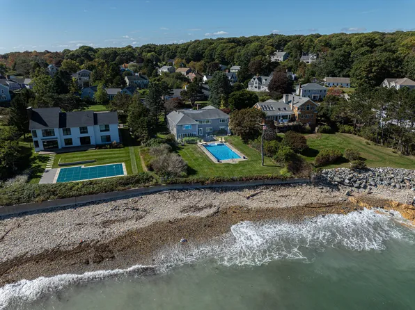 12 Salt Spray Lane, Cape Elizabeth, ME 04107