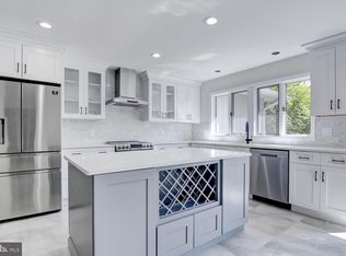 2 Oak Pl, Princeton, NJ 08540