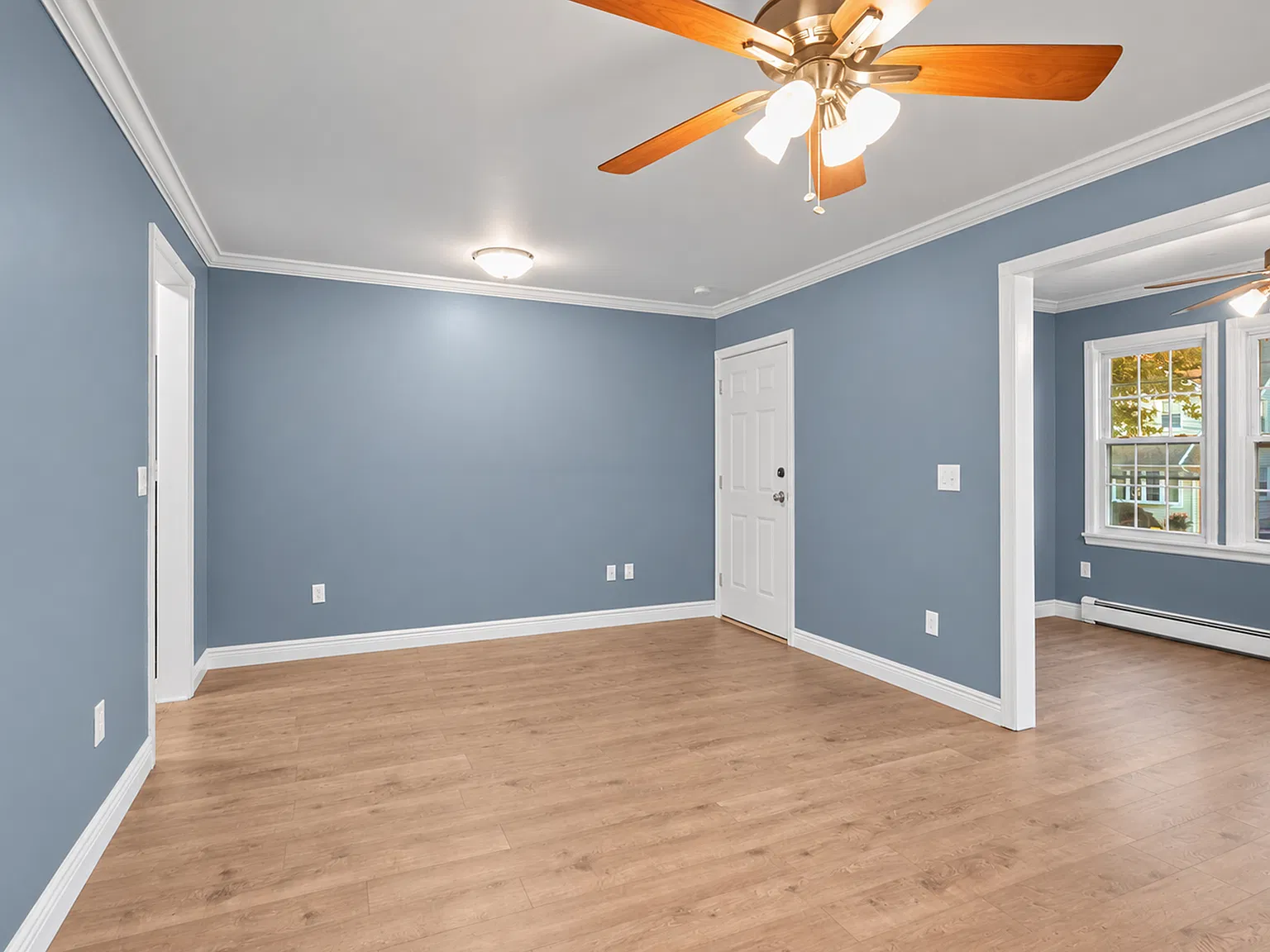 2 bed, $2,950 — Photo 4