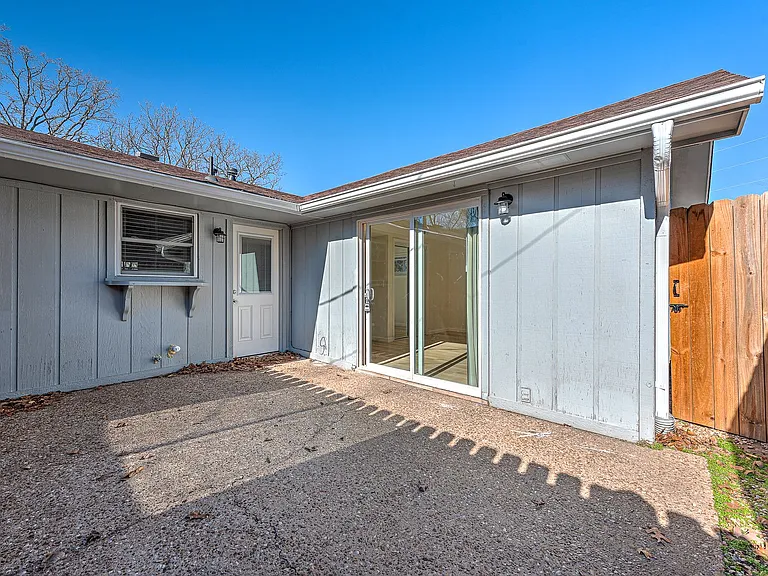 14793 Dutchmans Dr — Photo 5