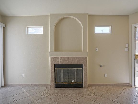 5th image of 8509 Vista Chamisa Ln SW