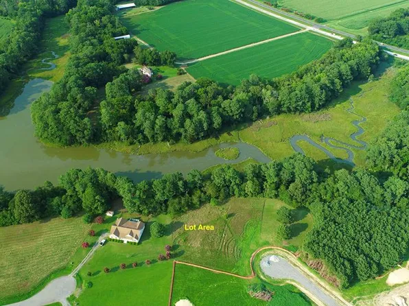 62 Waterson Ct, Cape Charles, VA 23310