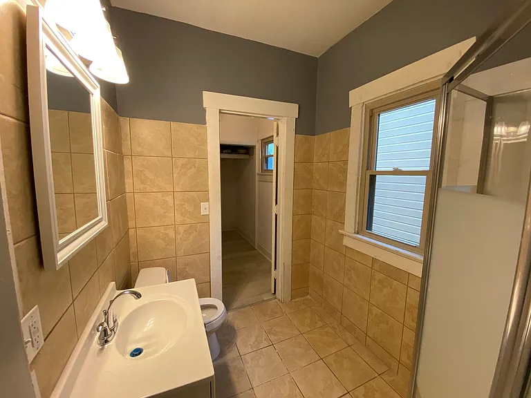 319 Park Dr — Photo 19