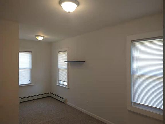 4th image of 60 11th St