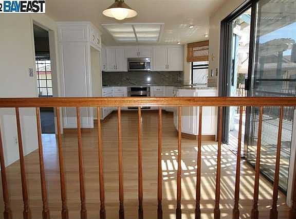 5th image of 1822 Dolphin Pl