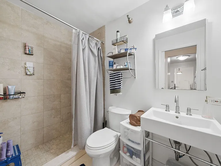 70 W Huron St #502 — Photo 7