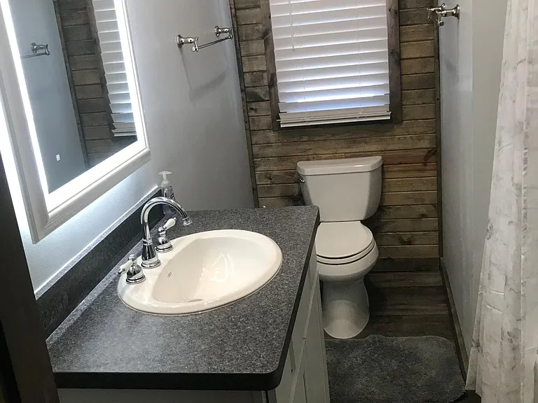 9708 N County Road 200 W — Photo 13