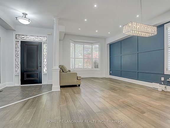 2nd image of 28 Hunwicks Cres