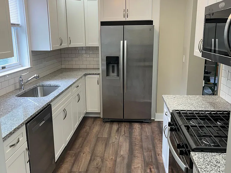 209 Questend Ave — Photo 6