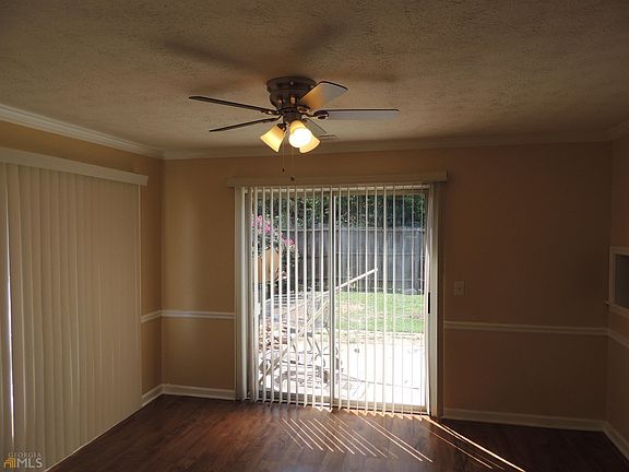 3rd image of 2132A Hickory Bnd SE