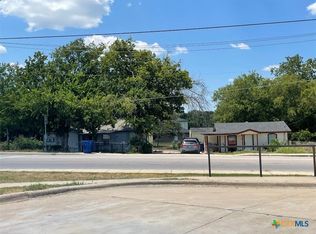 601 N 1st St, Copperas Cove, TX 76522