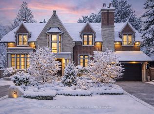 31 Twyford Rd, Toronto, ON M9A1W3