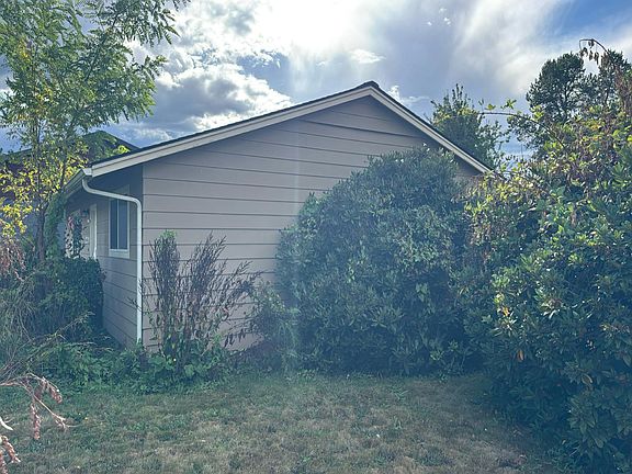 2nd image of 2231 46th Ave