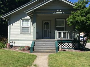 1304 8th St #A, La Grande, OR 97850