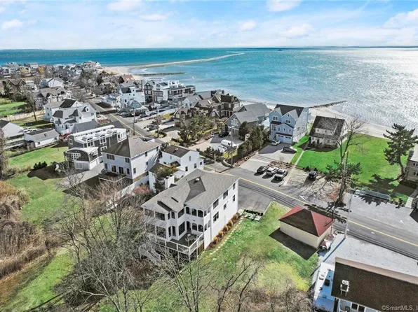 1094 Fairfield Beach Road, Fairfield, CT 06824