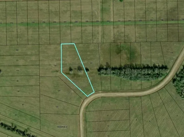 498 Brahman Trl, Angleton, TX 77515