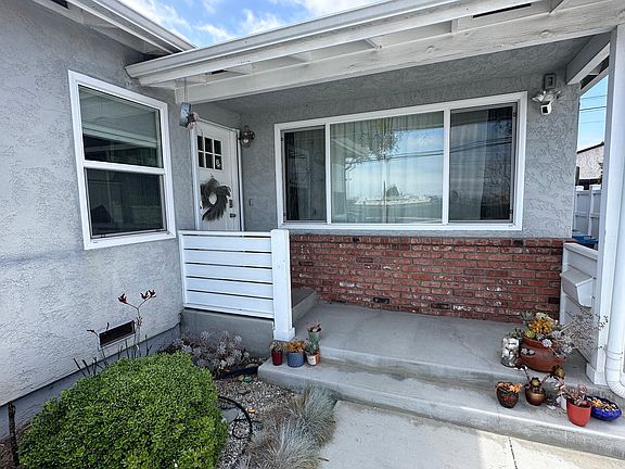 5th image of 5527 W 135th St