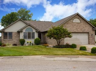 1604 Vannoni Pl, Mishawaka, IN 46544