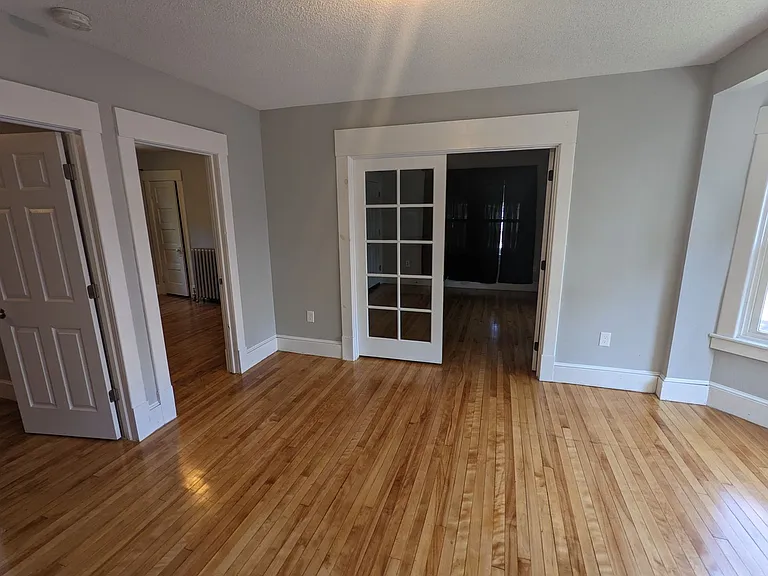 11 Morris St — Photo 10