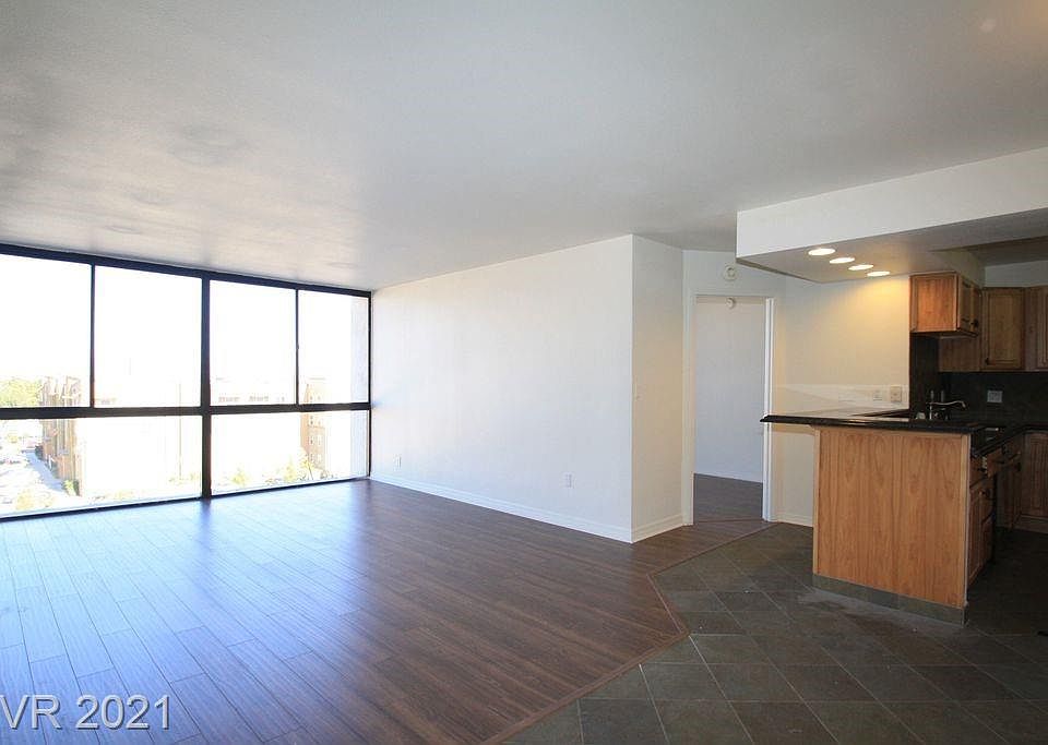 1st image of 3930 University Center Dr APT 607