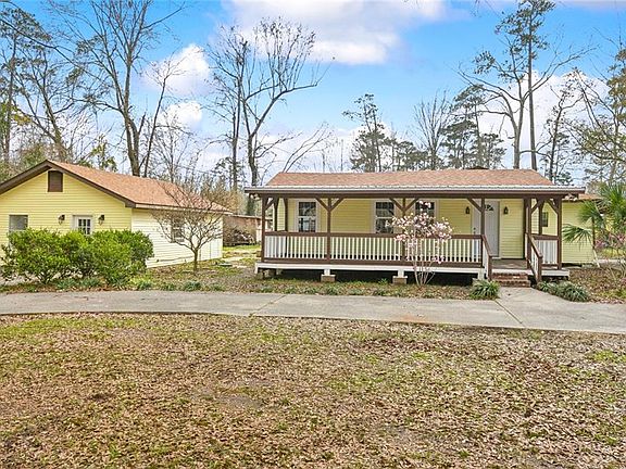 2nd image of 24426 Azalea St