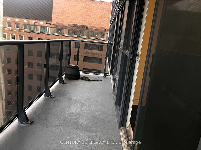 28 Ted Rogers Way #1510 — Photo 13