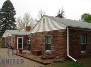 1717 Allan St, Sioux City, IA 51103