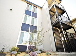 3901 Ruby St #306, Oakland, CA 94609
