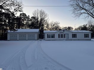 3847 Indian Ln, Weidman, MI 48893
