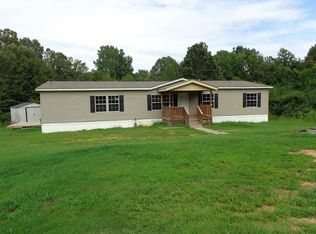 186 Pate Rd E, Senatobia, MS 38668