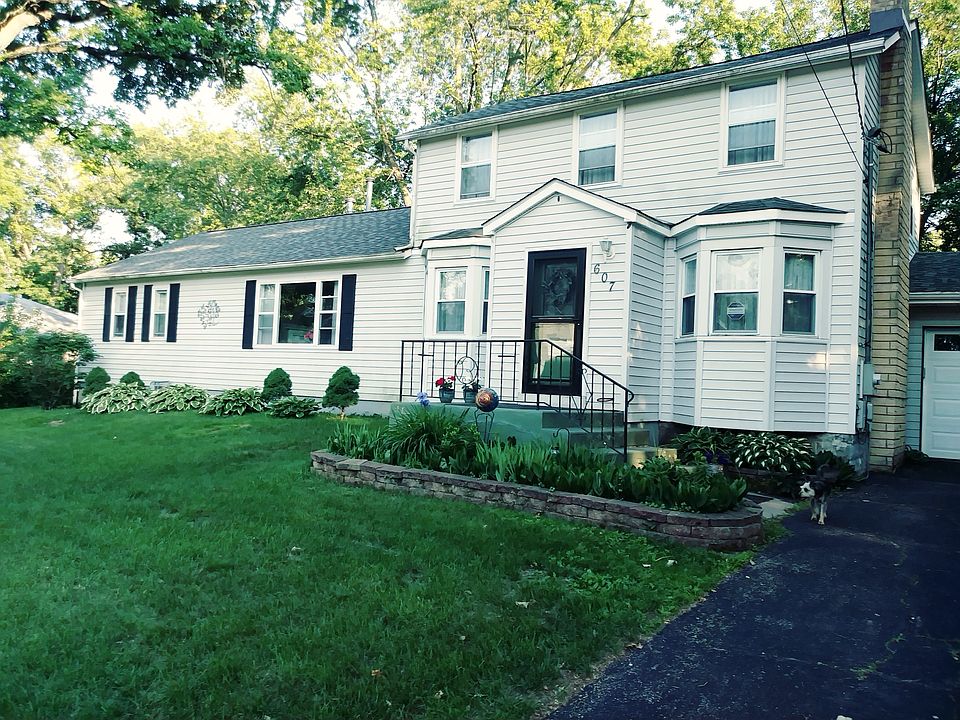 1st image of 607 Pleasure Dr
