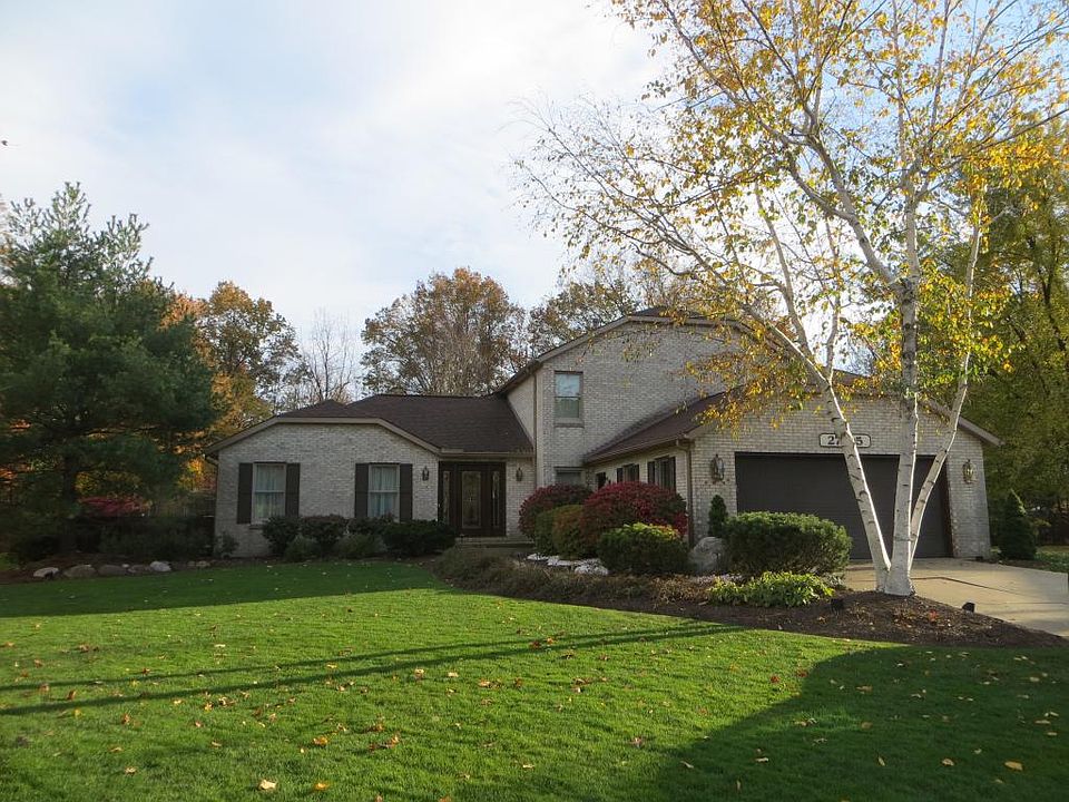 1st image of 27695 Southbridge Cir