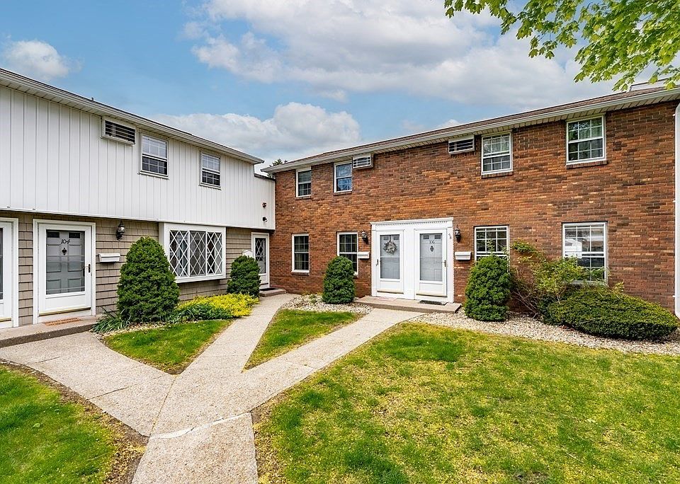 105 Blisswood Village Dr 105, Ludlow, MA 01056 Zillow