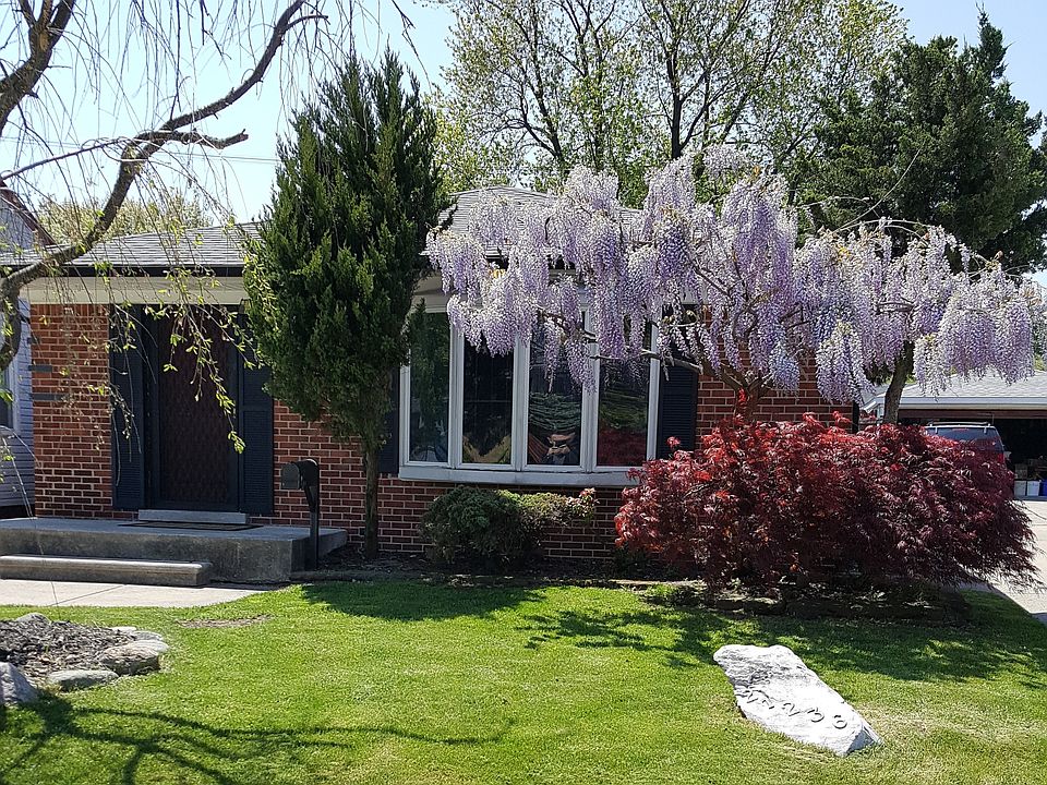 21236 Ardmore Park Dr, Saint Clair Shores, MI 48081 Zillow