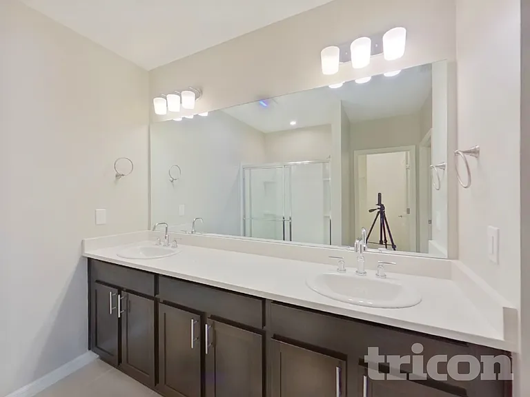 226 Amber Way — Photo 9