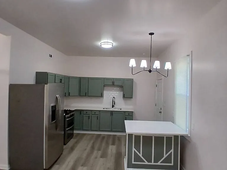 6015 Hosmer Ave — Photo 65
