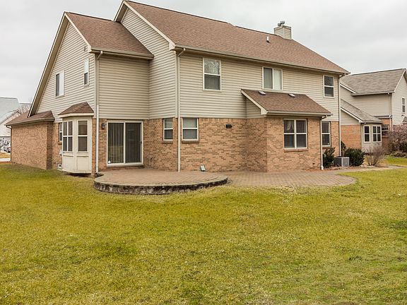 2nd image of 20049 Dovetail Dr