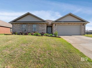 8394 Mackie Ln, Daphne, AL 36526