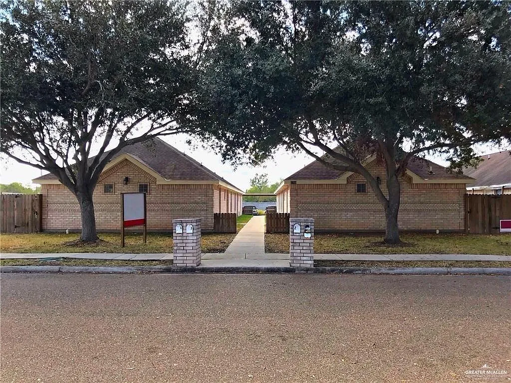 2 bed, 2.0 bath, 950 sqft, $875 — Photo 1