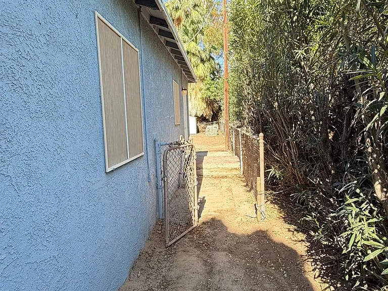 315 S Magnolia Ave — Photo 4