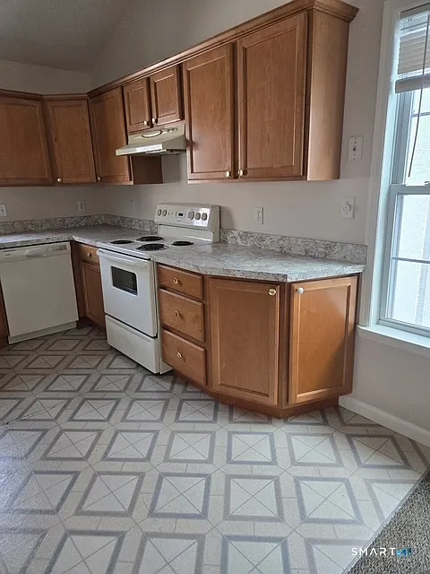 1 bed, 1.0 bath, 932 sqft, $2,425 — Photo 4