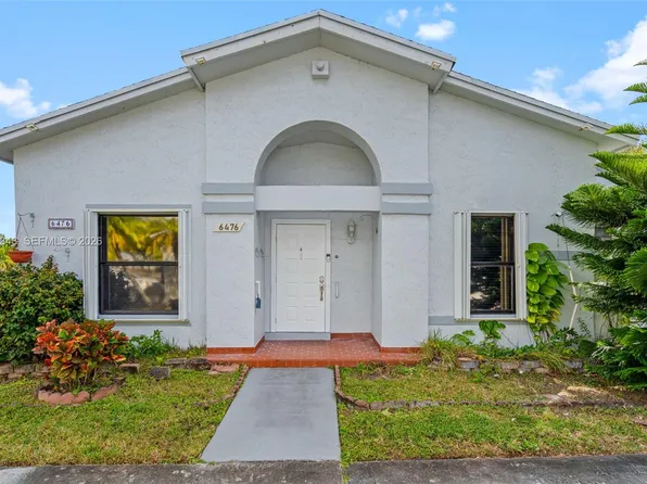 6476 SW 152nd Circle Pl #76-14, Miami, FL 33193