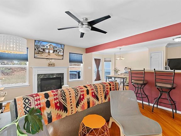 4th image of 4951 Hurstborough Ct
