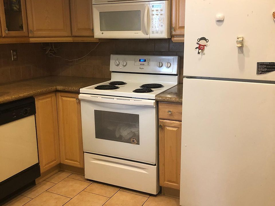 1st image of 1055 N Capitol Ave APT 11