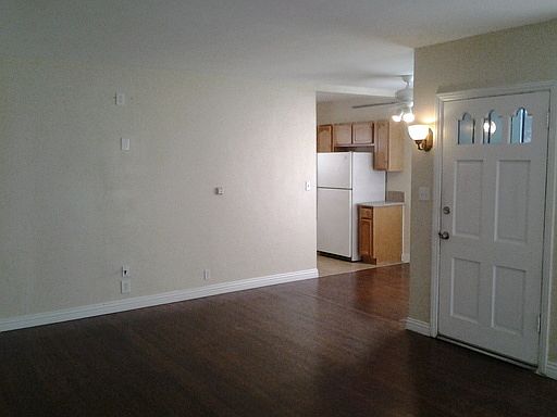 3rd image of 373 E Washington Blvd APT F
