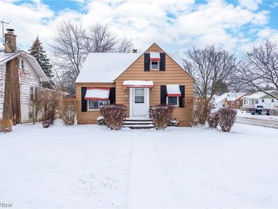 4178 W 210th St, Fairview Park, OH, 44126
