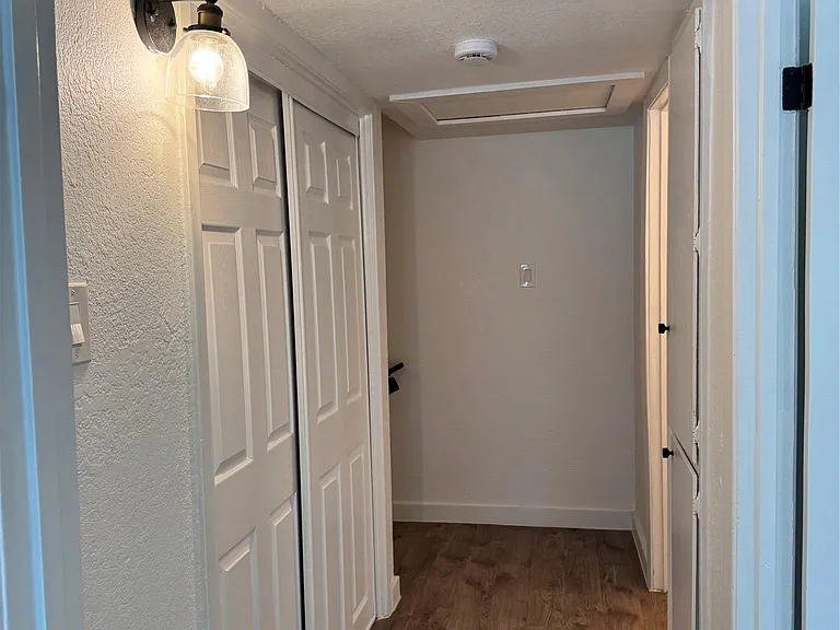 2124 Burton Dr #133 — Photo 17