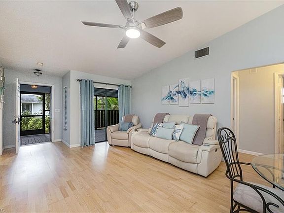 2nd image of 1024 Oak Forest DR #18-9